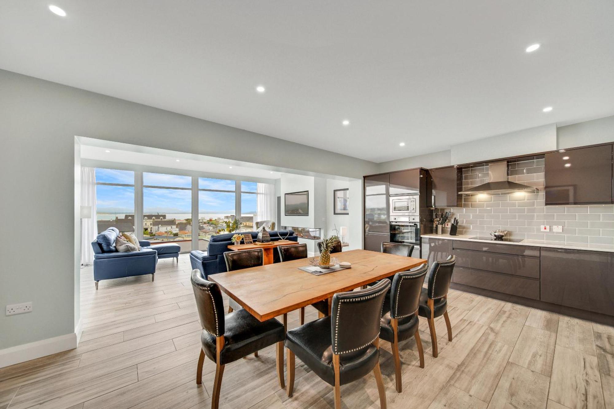 Bayview Luxury 4 Bedroom Penthouse Downings Esterno foto